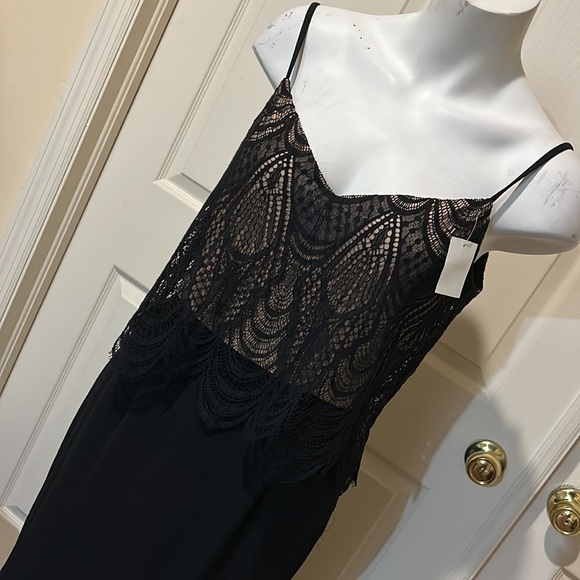 Dress The Population Revolve Roselyn Gown. NWT. Size M - Picture 4 of 16